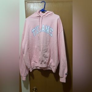 Size XL Men’s Champion vintage collegiate hoodie